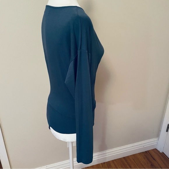 Seamless Long Sleeve Thong Bodysuit for Women Snap closure I Faux Wrap Waist I M - Picture 5 of 10